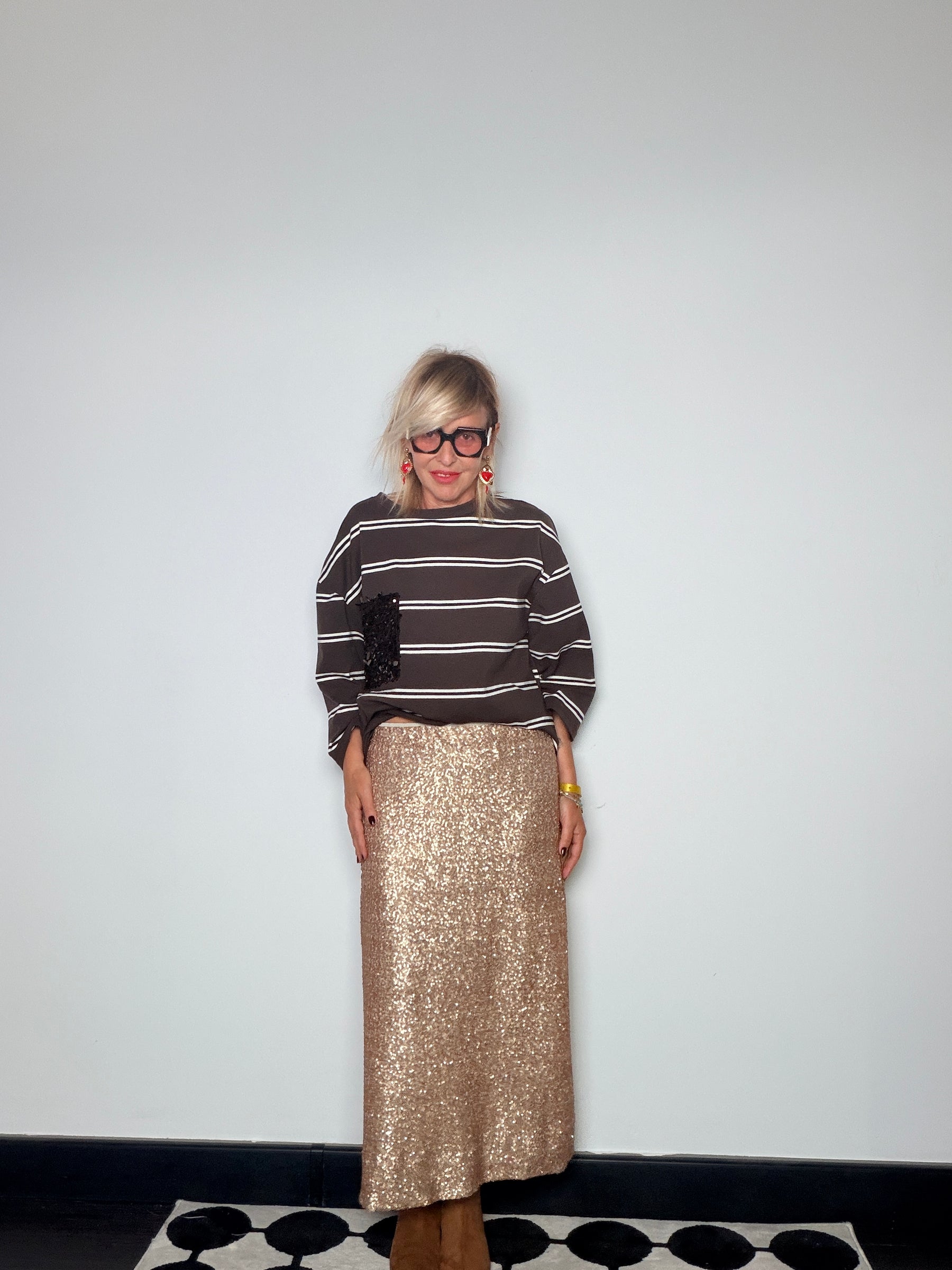 Maglia Oversize Righe Marrone Tasca Paillettes Nere