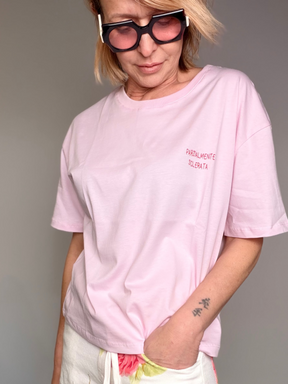 T-shirt "Parzialmente Sclerata" – Rosa & Giallo