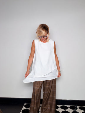Top Oversize Bianco Doppio Strato Asimmetrico Tunica