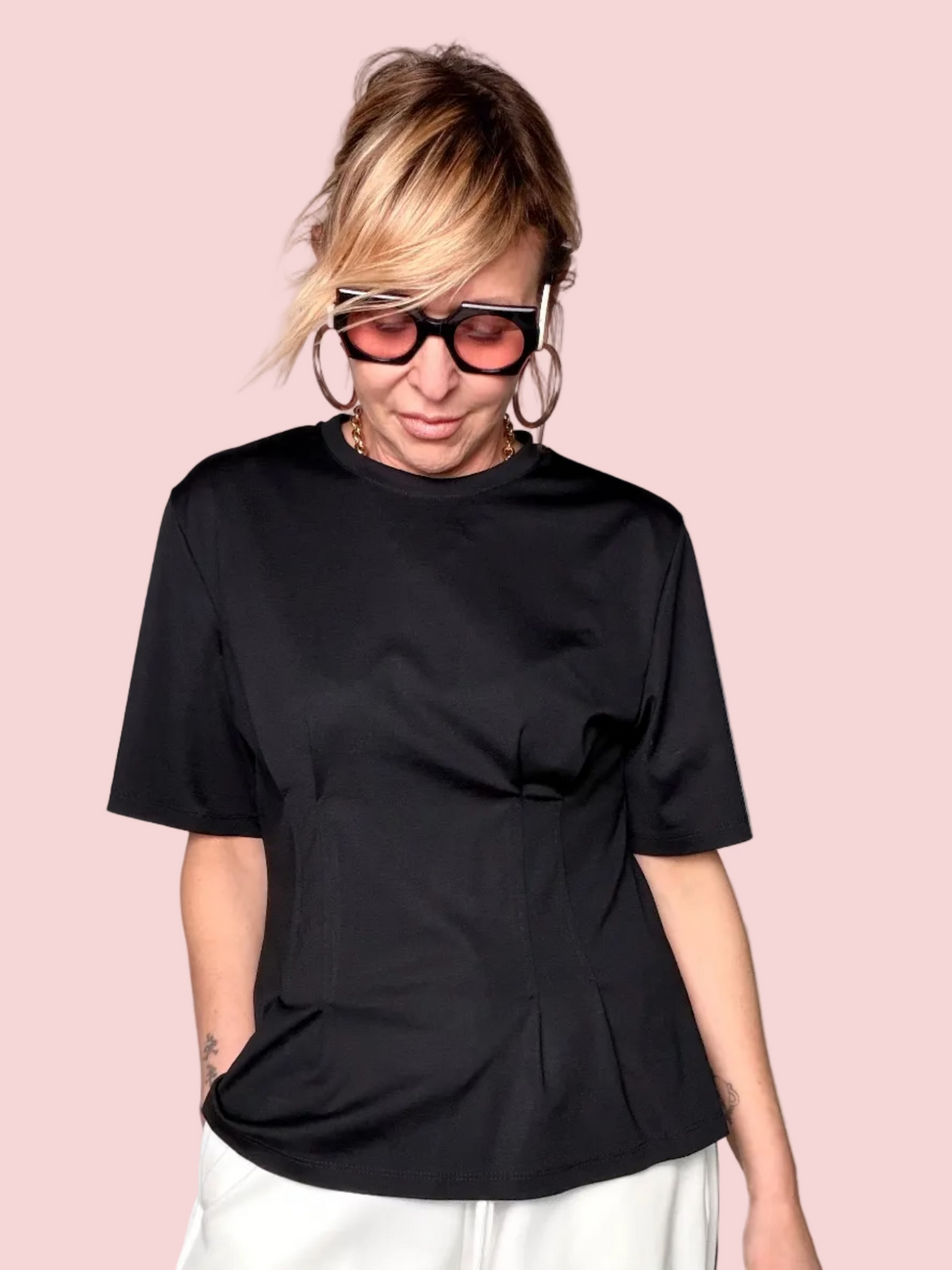 T-Shirt Strutturata con Corsetto Integrato