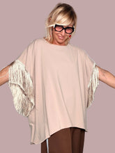 T-Shirt Oversize con Frange Dorate
