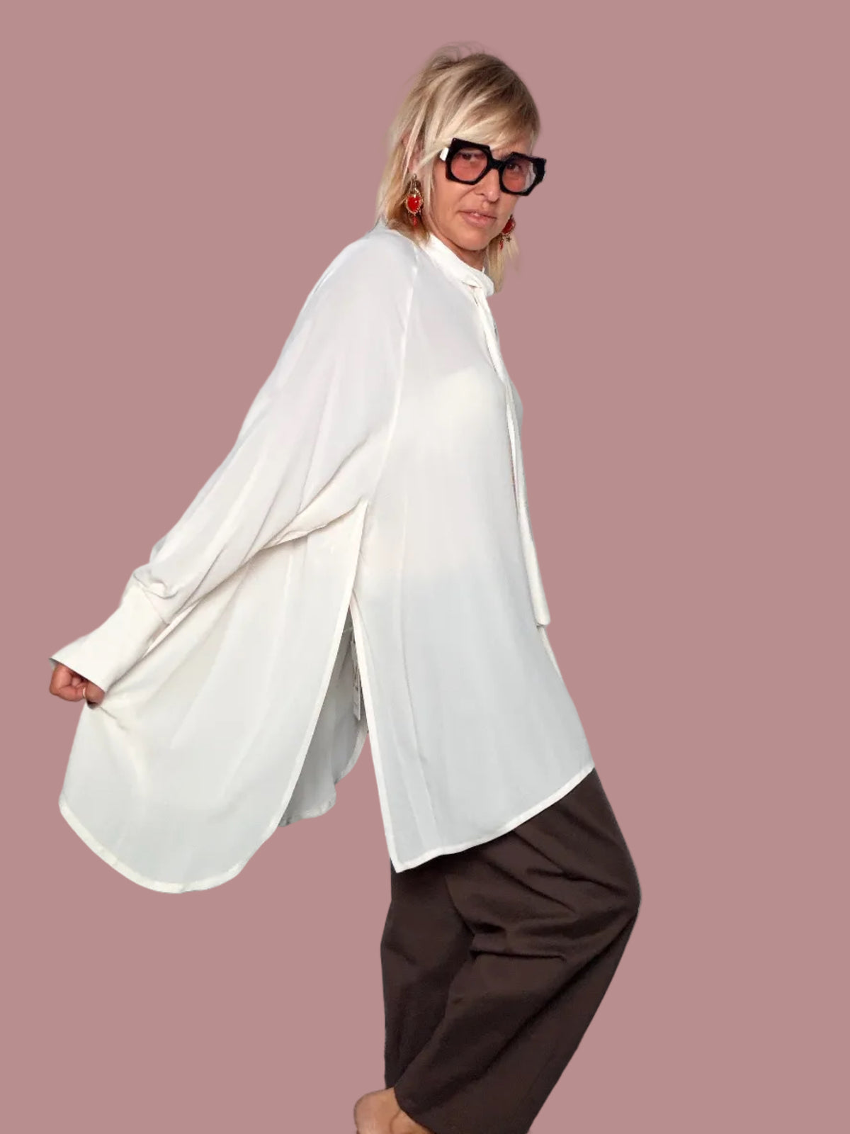 Camicia Oversize Maxi con Laccetto al Collo – Bianco | SOUVENIR