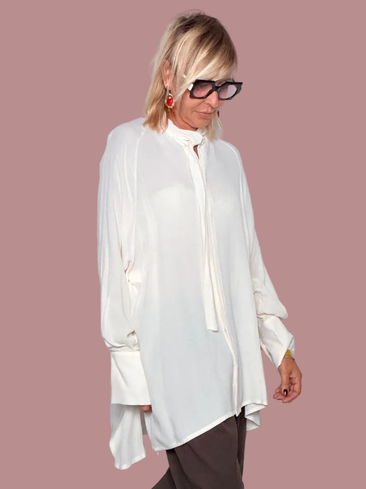 Camicia Oversize Maxi con Laccetto al Collo – Bianco | SOUVENIR