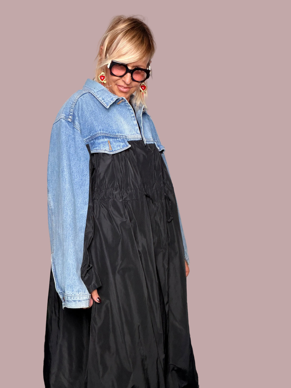 Giacca vintage denim chiaro e taffetà nero - vista laterale