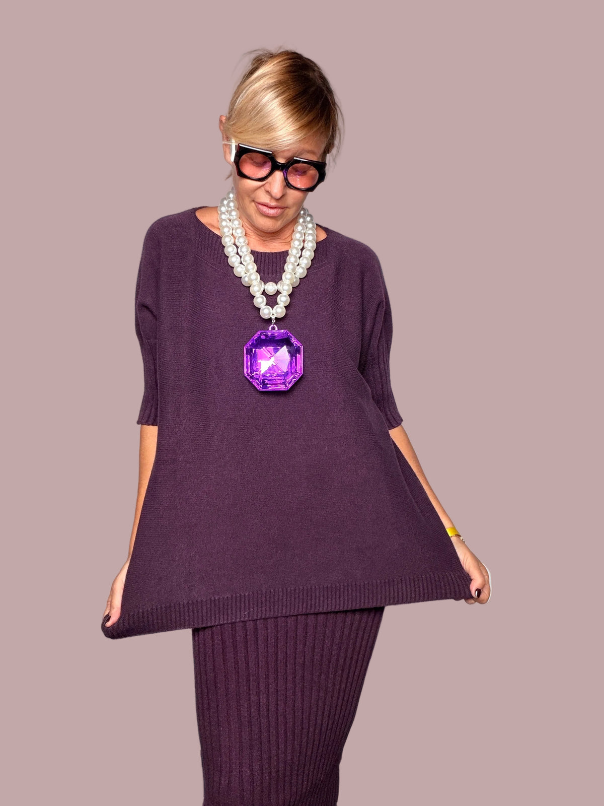 Maglia Oversize a Maniche Corte – Nero, Marrone, Prugna, Tortora