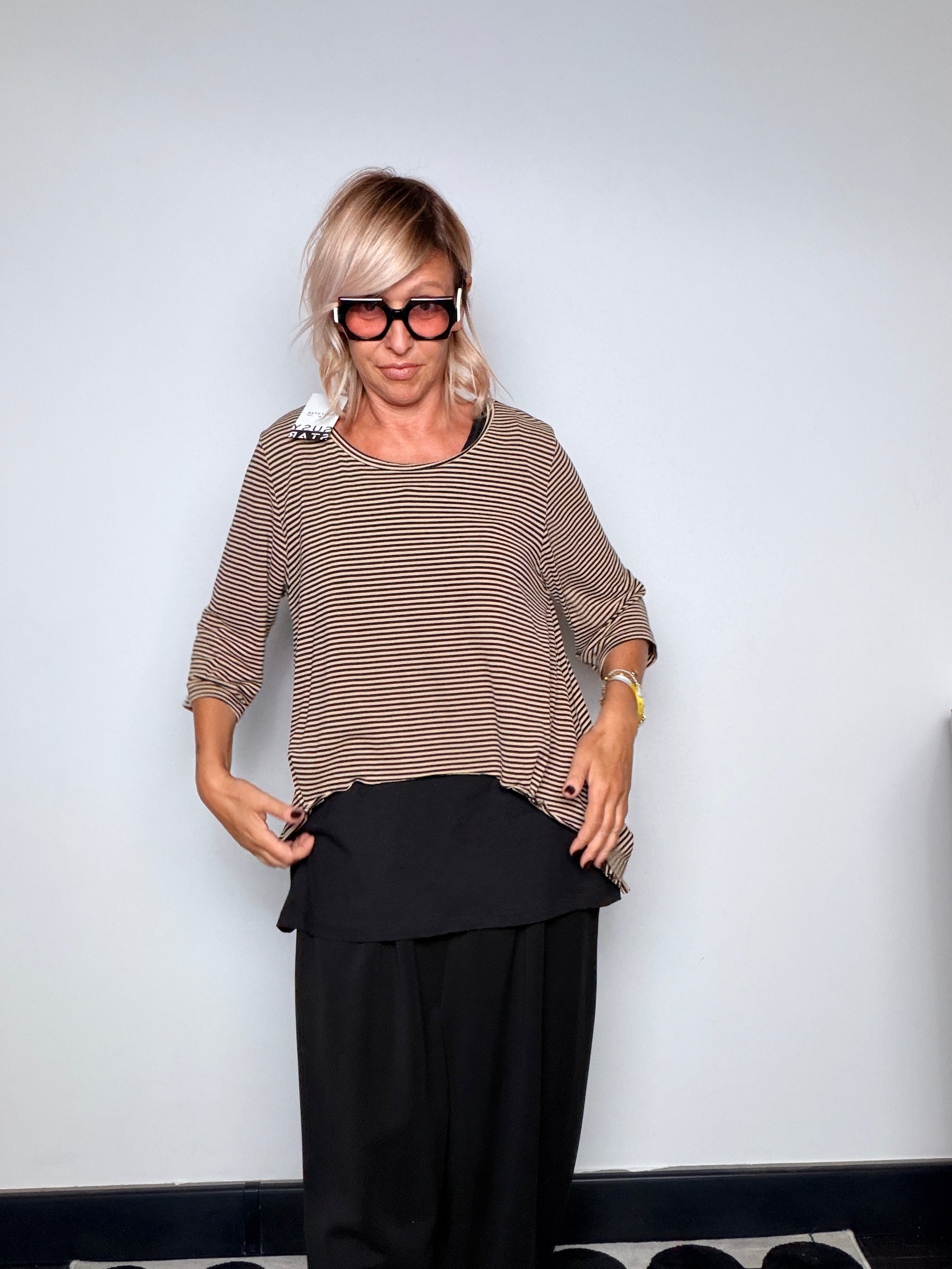Maglia a Righe Oversize + Canotta Nera Inclusa