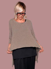 Maglia a Righe Oversize + Canotta Nera Inclusa