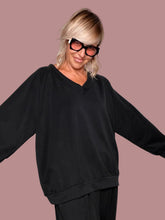 Felpa Oversize Scollo V in Modal – Nero / Vino / Navy / Moro