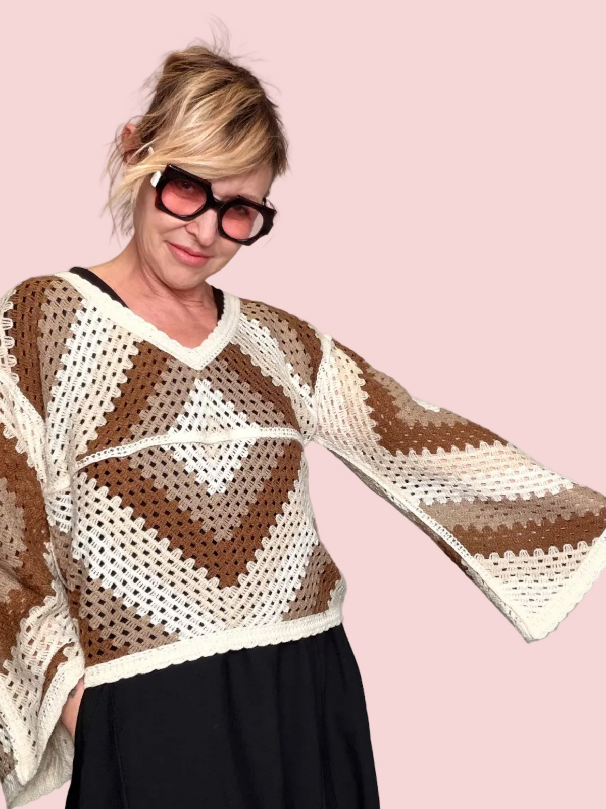 Top Crochet Granny Square — Scollo a V