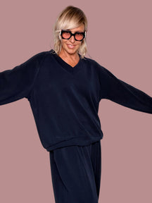 Felpa Oversize Scollo V in Modal – Nero / Vino / Navy / Moro