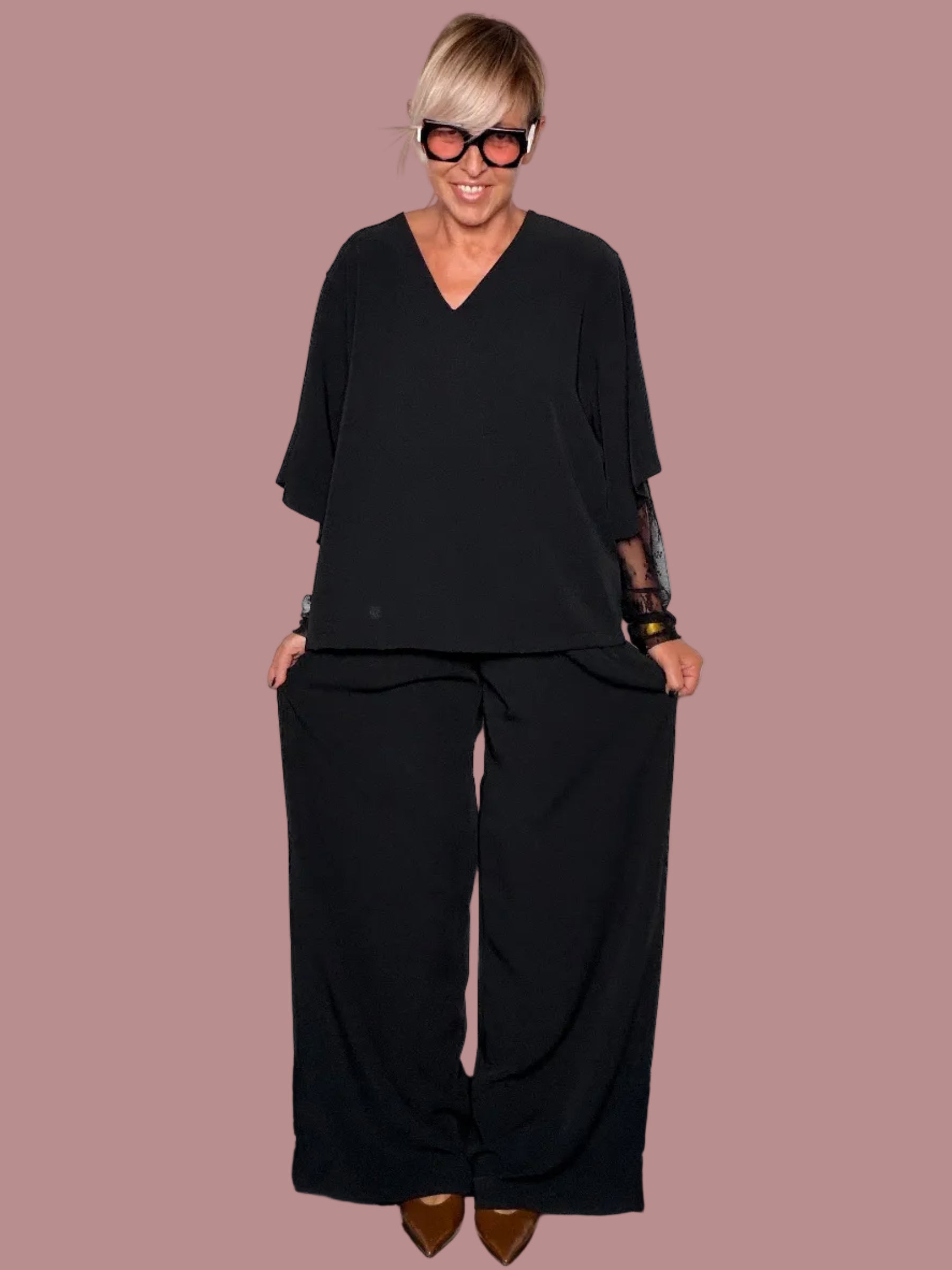 Completo Blusa Kimono + Pantalone Palazzo Nero – Inserto Pizzo