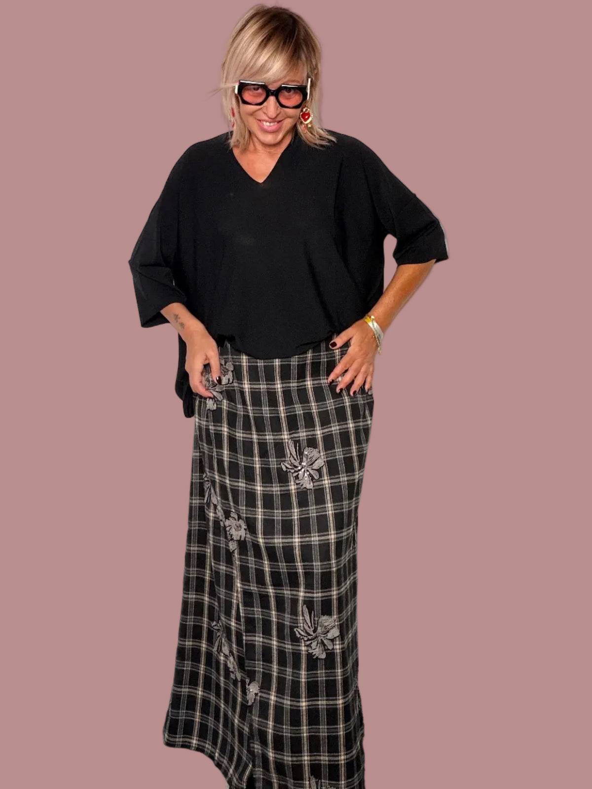 Gonna Pareo Maxi Tartan con Ricami Floreali Argento – Cintura Ecopelle Grigia