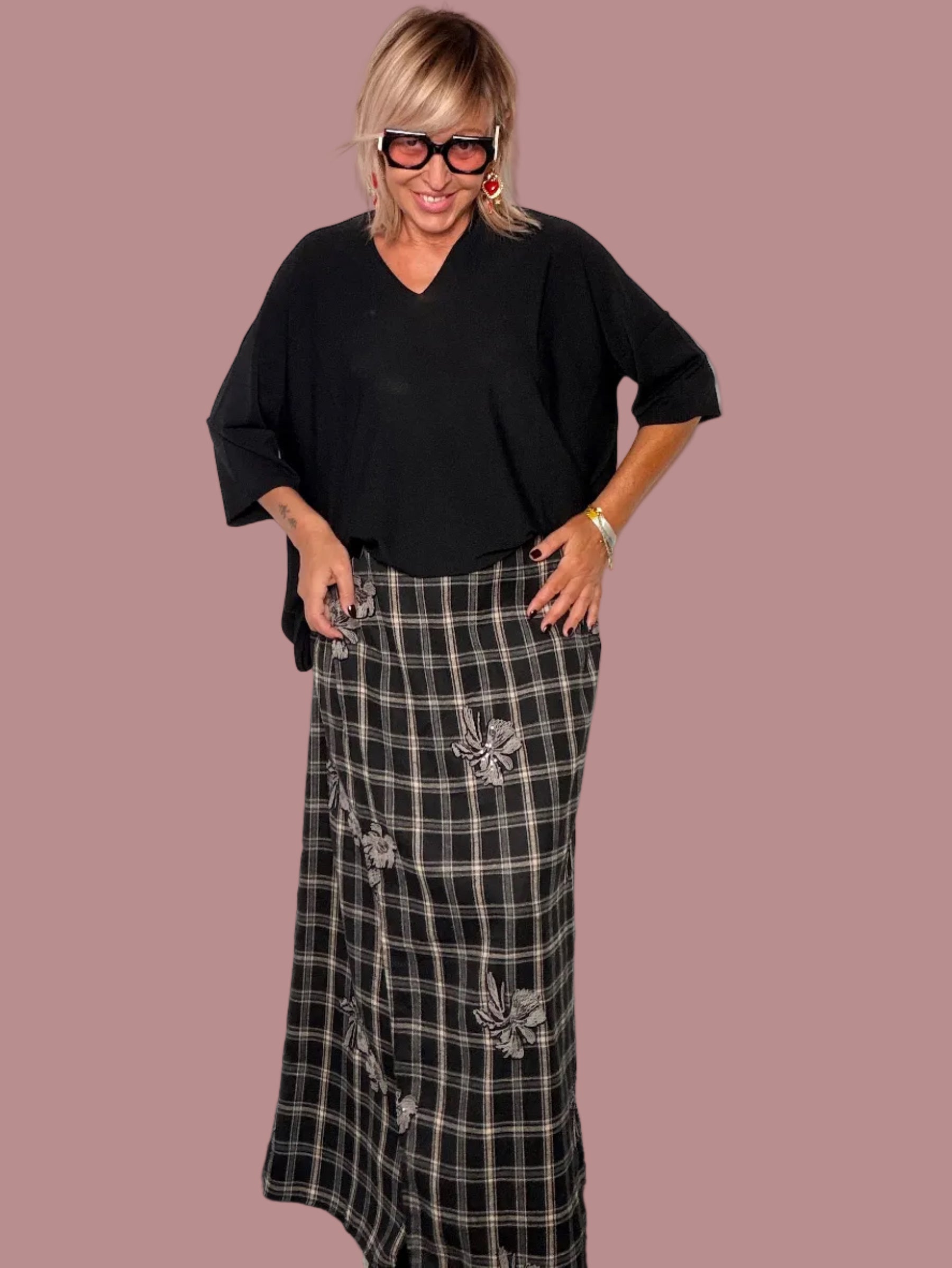 Gonna Pareo Maxi Tartan con Ricami Floreali Argento – Cintura Ecopelle Grigia