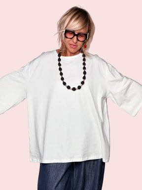 Maxi t-shirt oversize bianca con girocollo