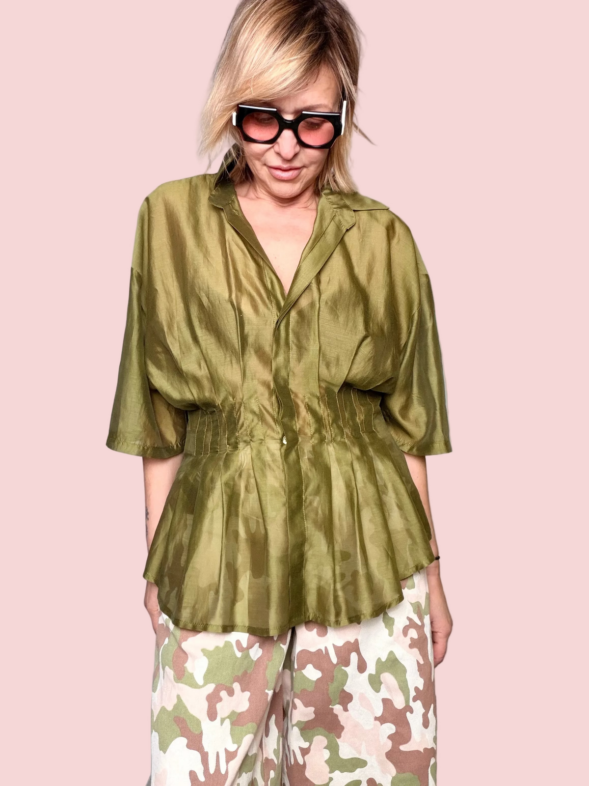 Camicia in Organza con Vita Arricciata — Verde Oliva
