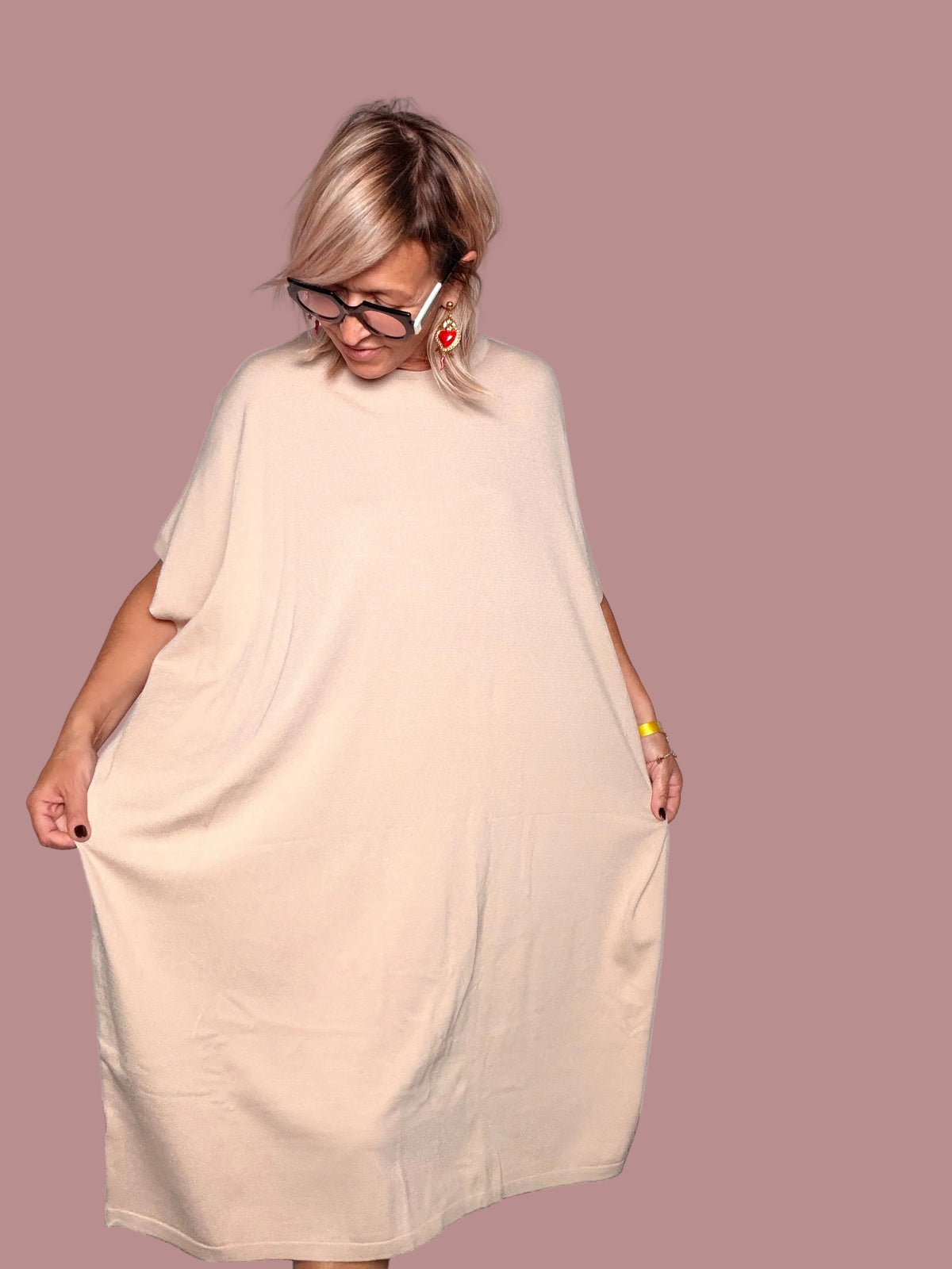 Abito Oversize Cocoon Cipria – Collo Alto Maniche Kimono | FEMALE