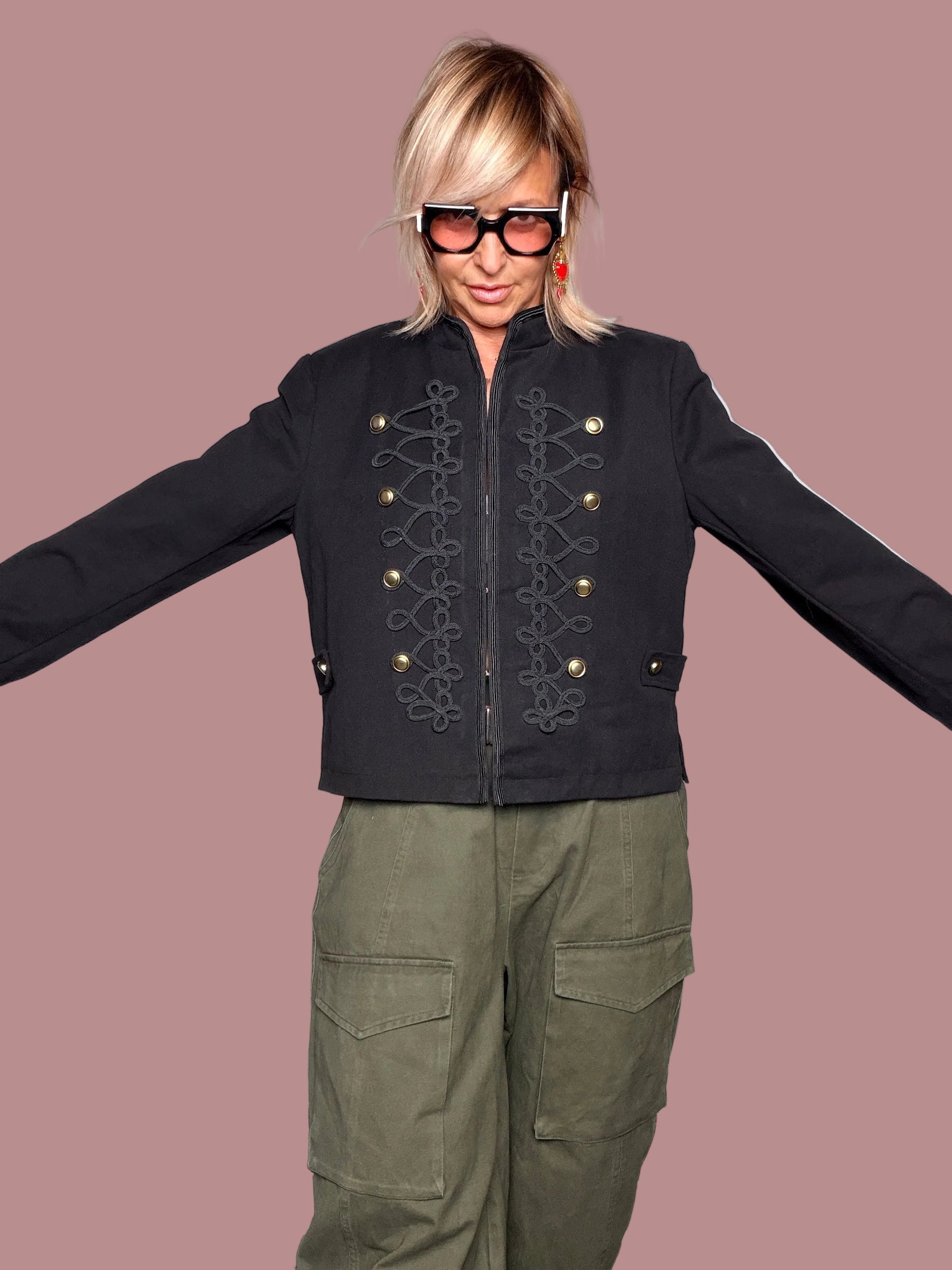 Giacca Napoleone Militare con Brandebourgs – Nero / Verde Militare