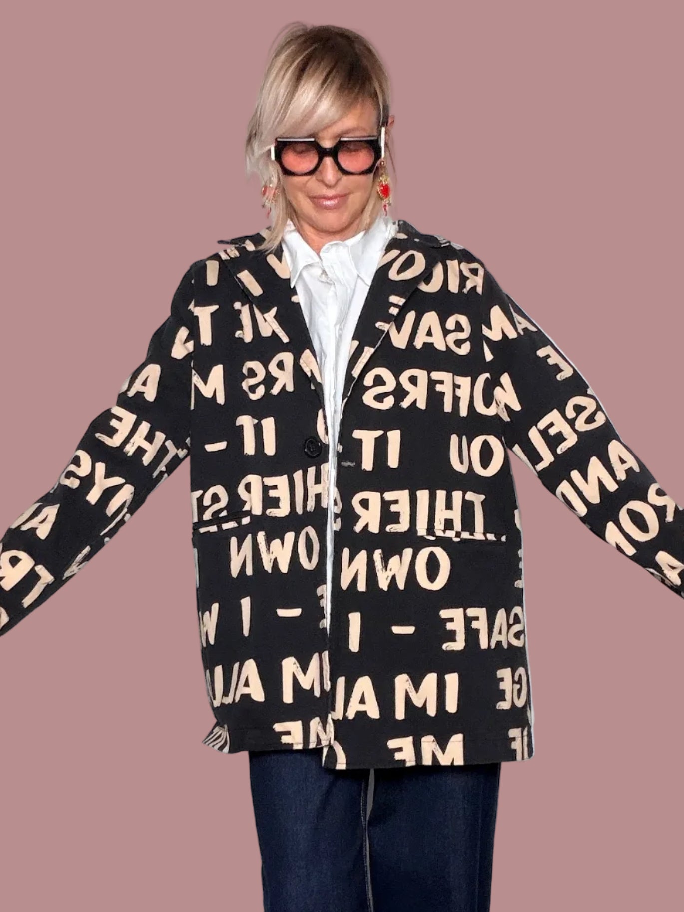 Blazer Lettering Ove