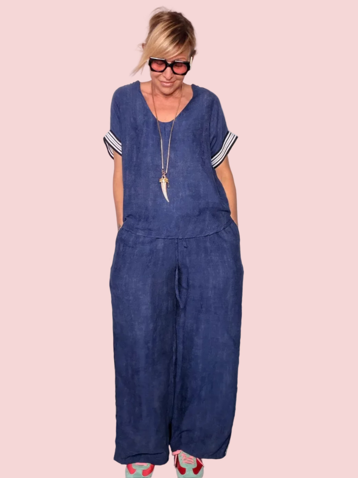 Coordinato  Due Pezzi – Top & Pantalone con Bande