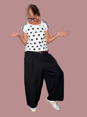 Pantalone Ampio Stile Sartoriale – Eleganza con Carattere
