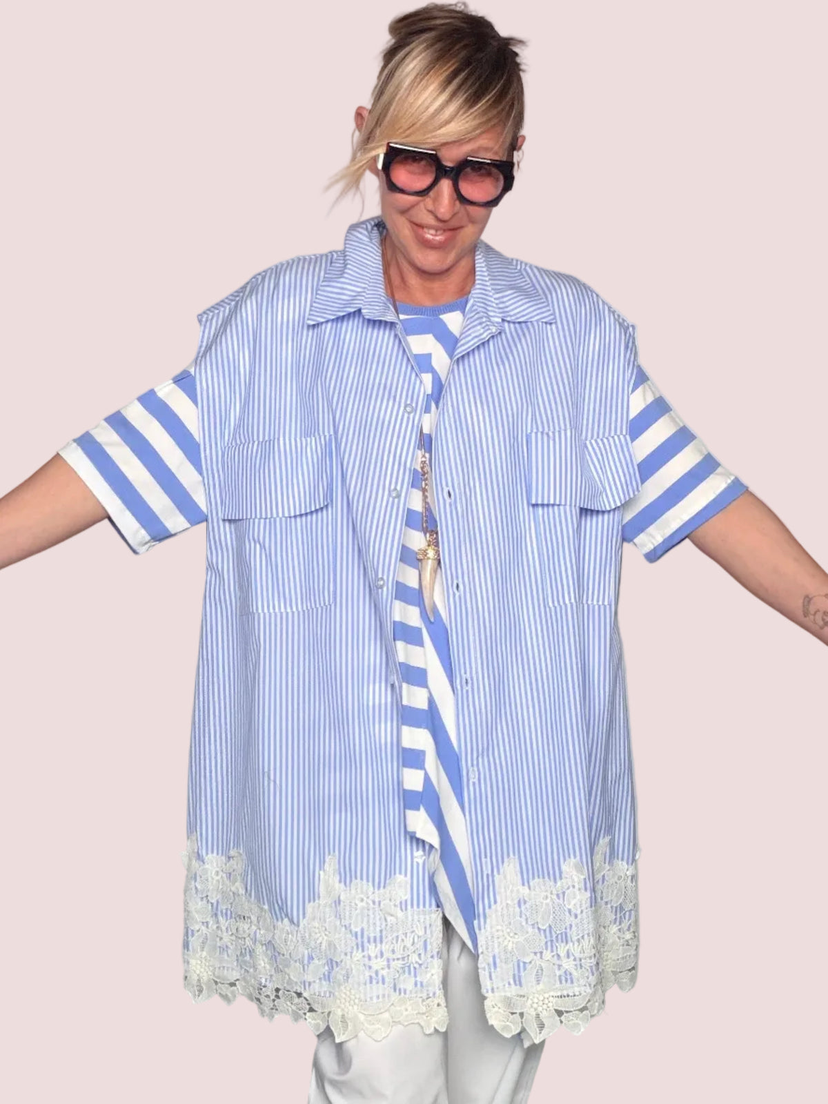 Camicia Oversize Righe Azzurro – Orlo Pizzo