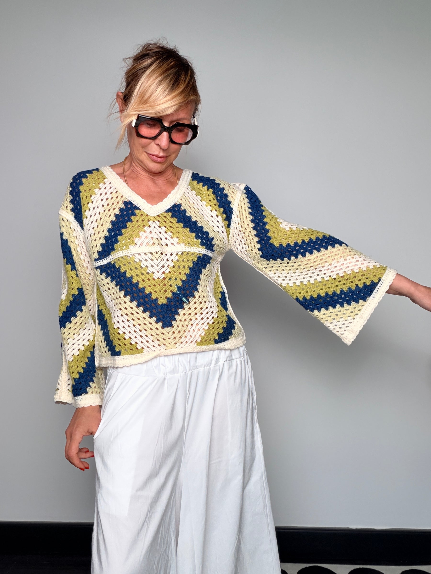 Top Crochet Granny Square — Scollo a v