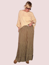 Pantalone Wide Leg a Righe in Viscosa con Coulisse — Marrone/Panna