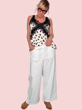 Pantalone cropped tinta capo