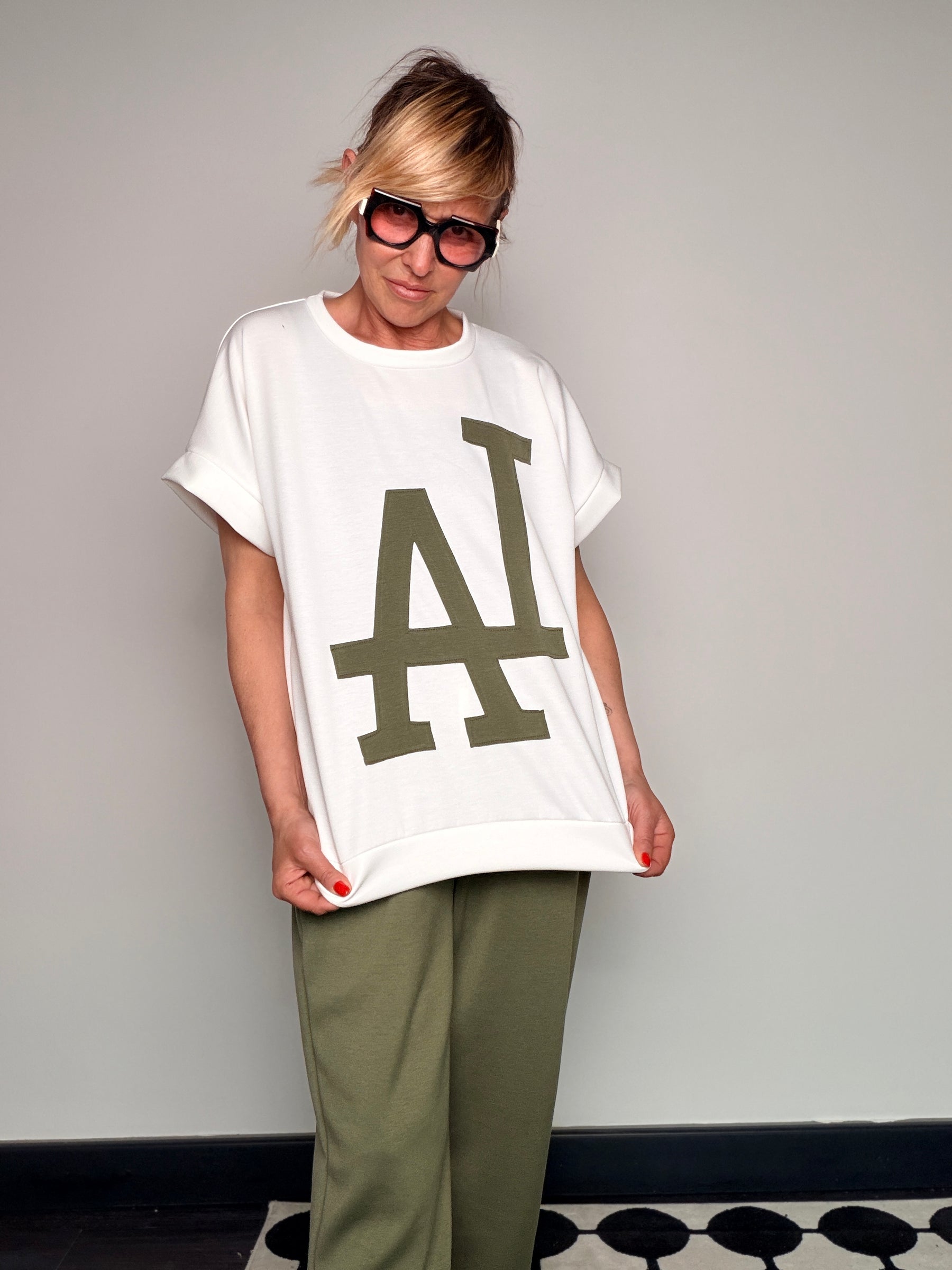 Tuta Coordinata Grafica LA — Top + Pantalone