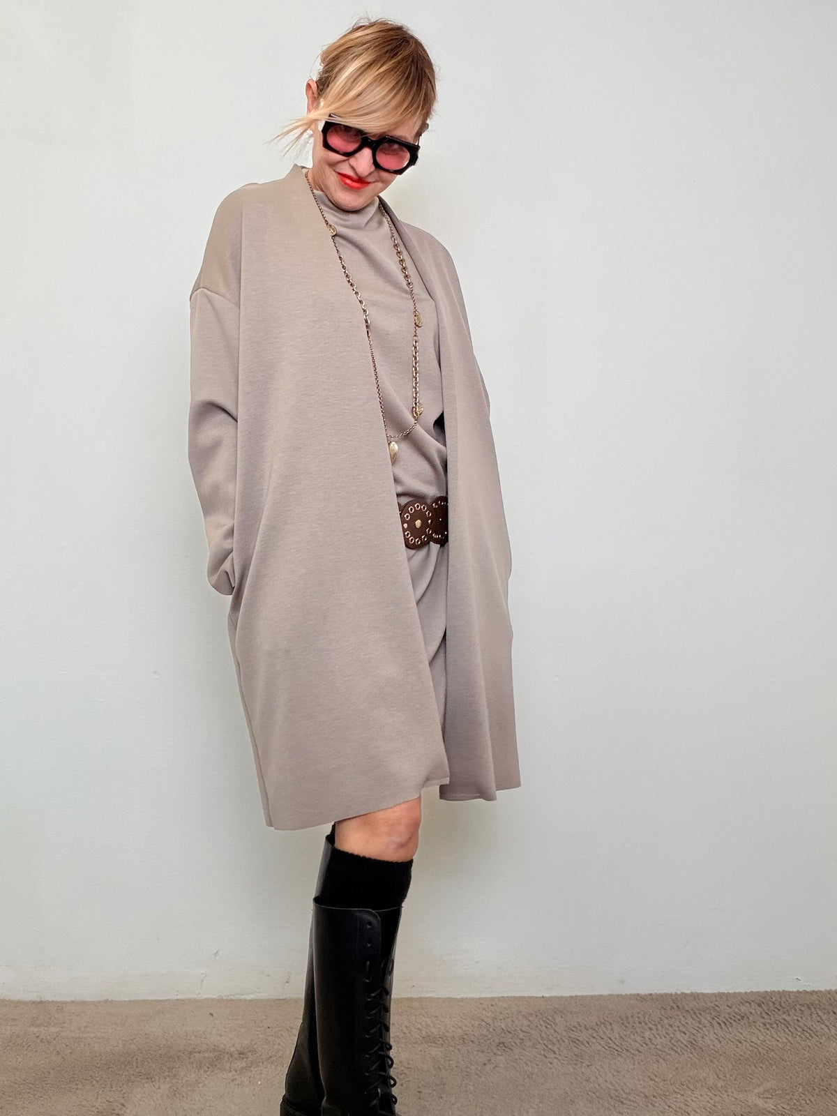 Giacca morbida dal gusto contemporaneo – elegante e super versatile