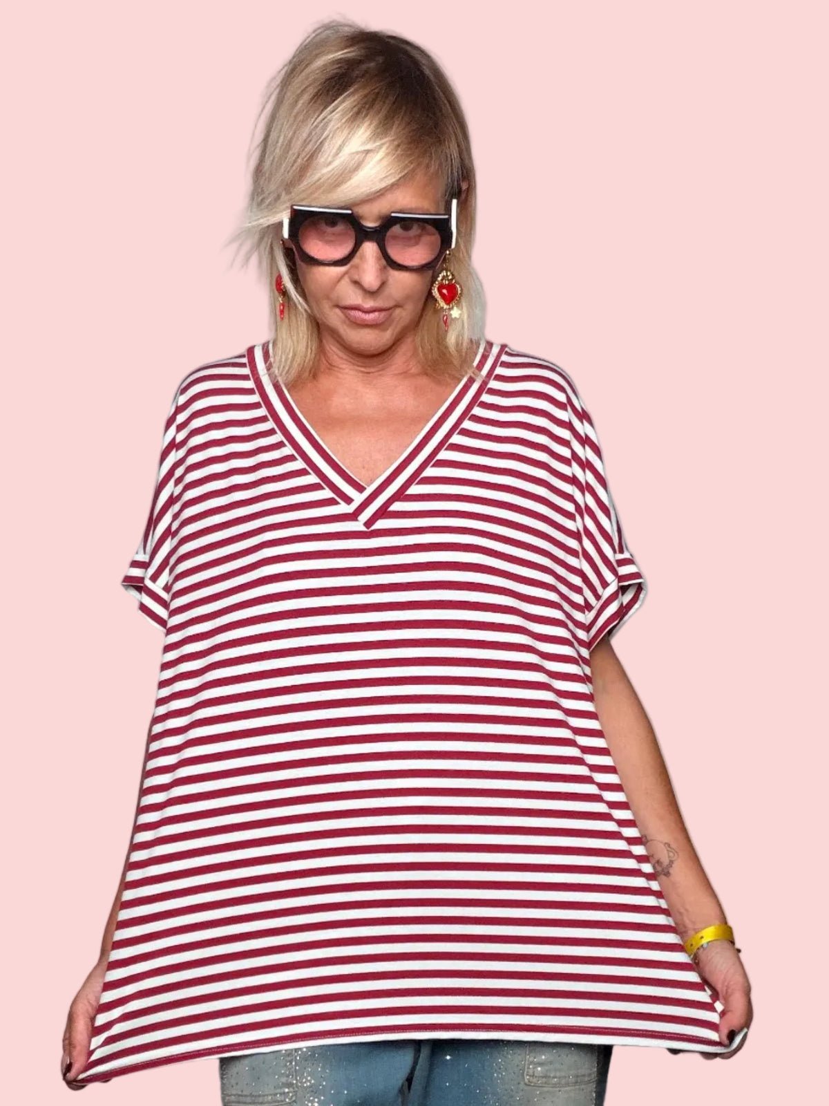 Maxi T-Shirt Oversize a Righe rosso bianco - vista frontale