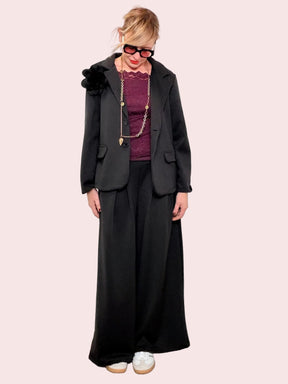 Giacca elegante con dettaglio floreale – stile raffinato e deciso