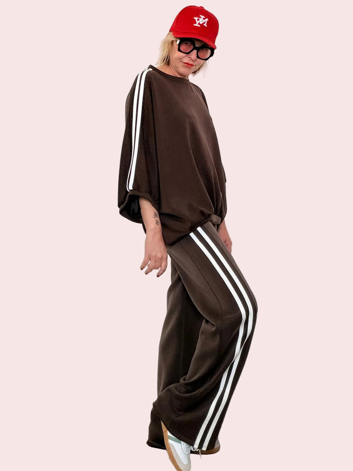 Pantalone sport-chic a gamba larga – comfort che fa stile