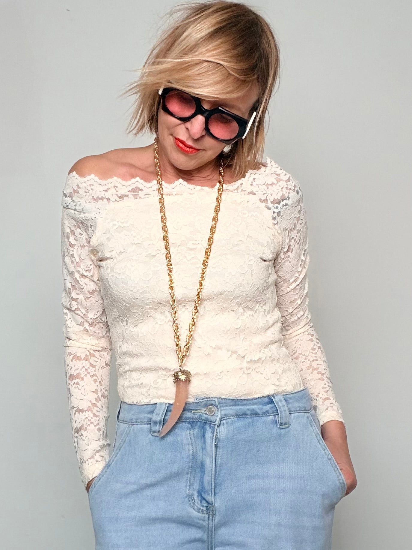 Maglia in pizzo – femminile, elegante e super raffinata