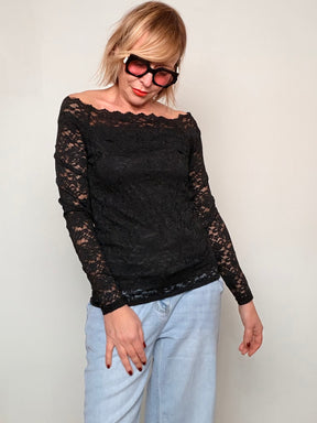 Maglia in pizzo – femminile, elegante e super raffinata