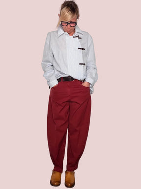 Pantalone Balloon Bordeaux con Cintura in Cuoio