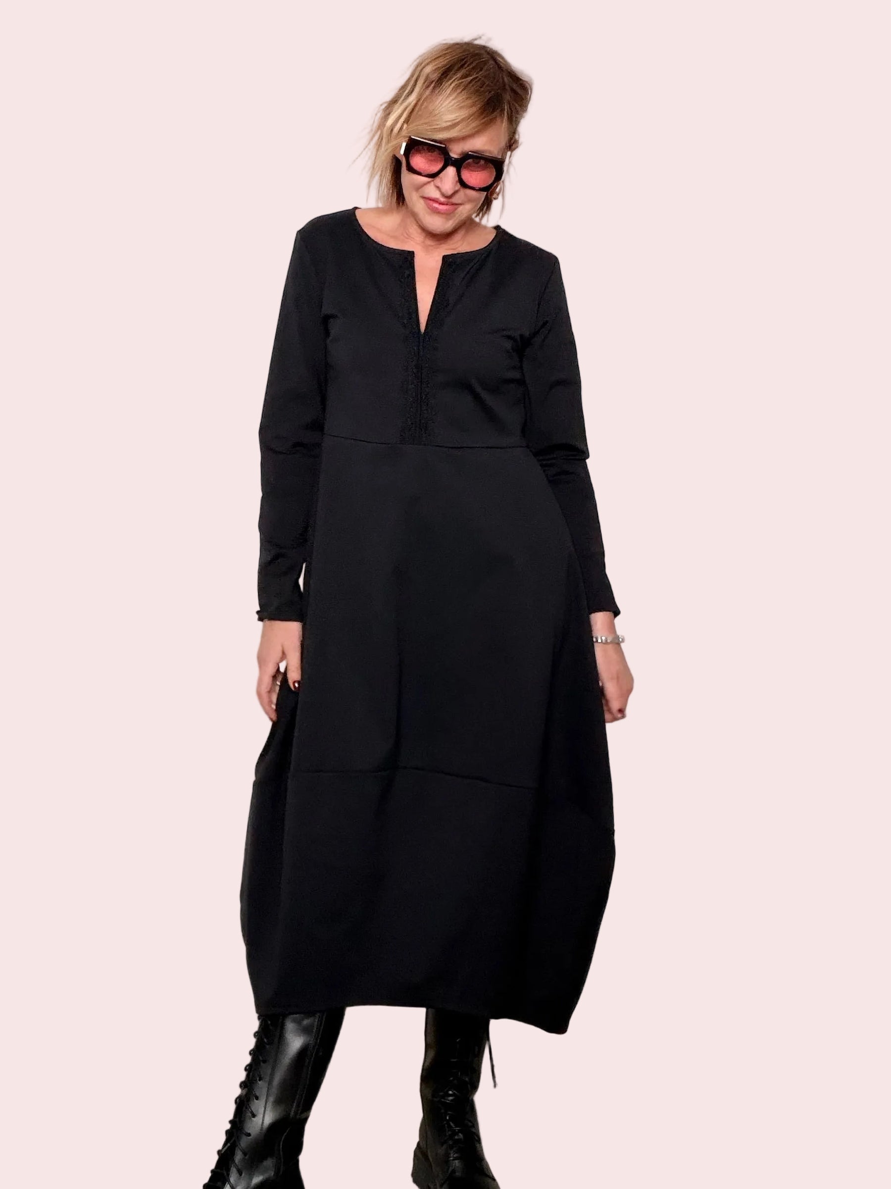 Abito in Bengalina – Eleganza Morbida e Senza Tempo