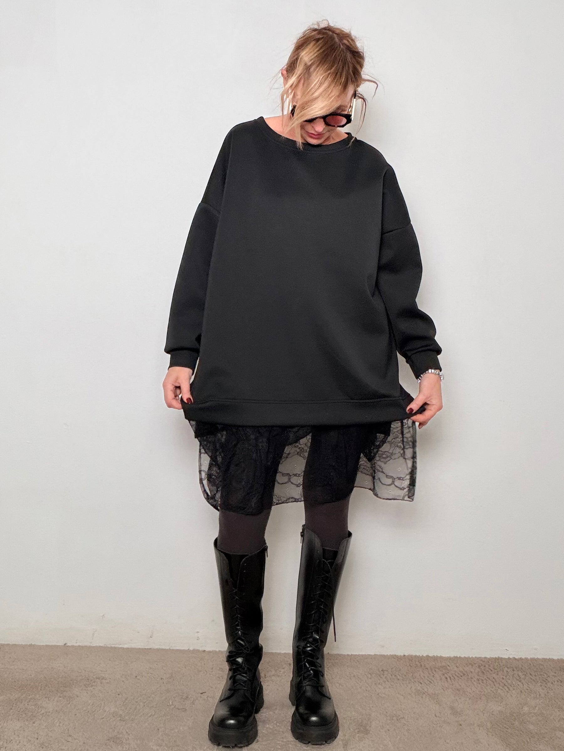 Abito Felpa Oversize – Comfort con un Tocco Glam