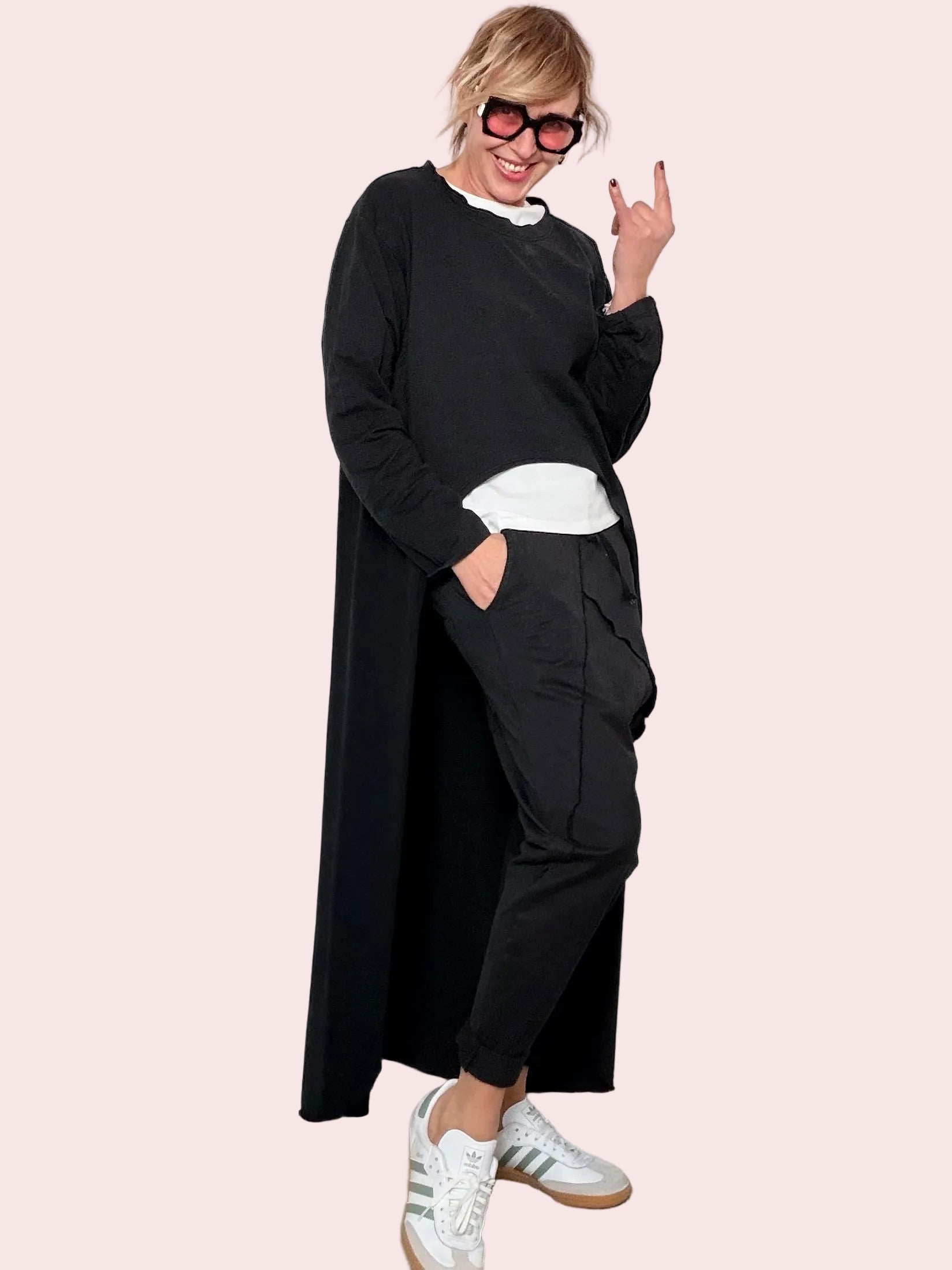 Abito Felpa lunga dietro – Comfort Urbano con Stile