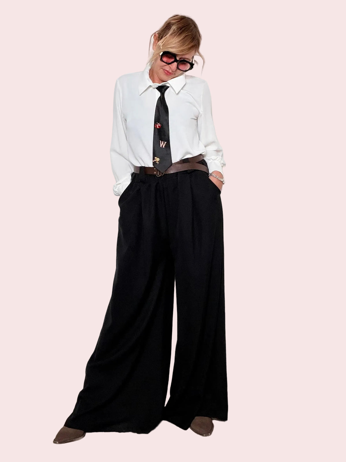 Pantalone Palazzo Elegante – Linea Fluida e Stile Senza Tempo
