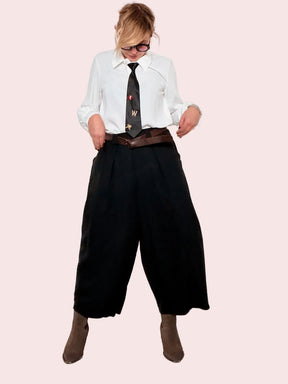 Pantalone Ampio Stile Sartoriale – Eleganza con Carattere