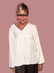 Blusa Oversize Raso Bianco | Piping Marrone