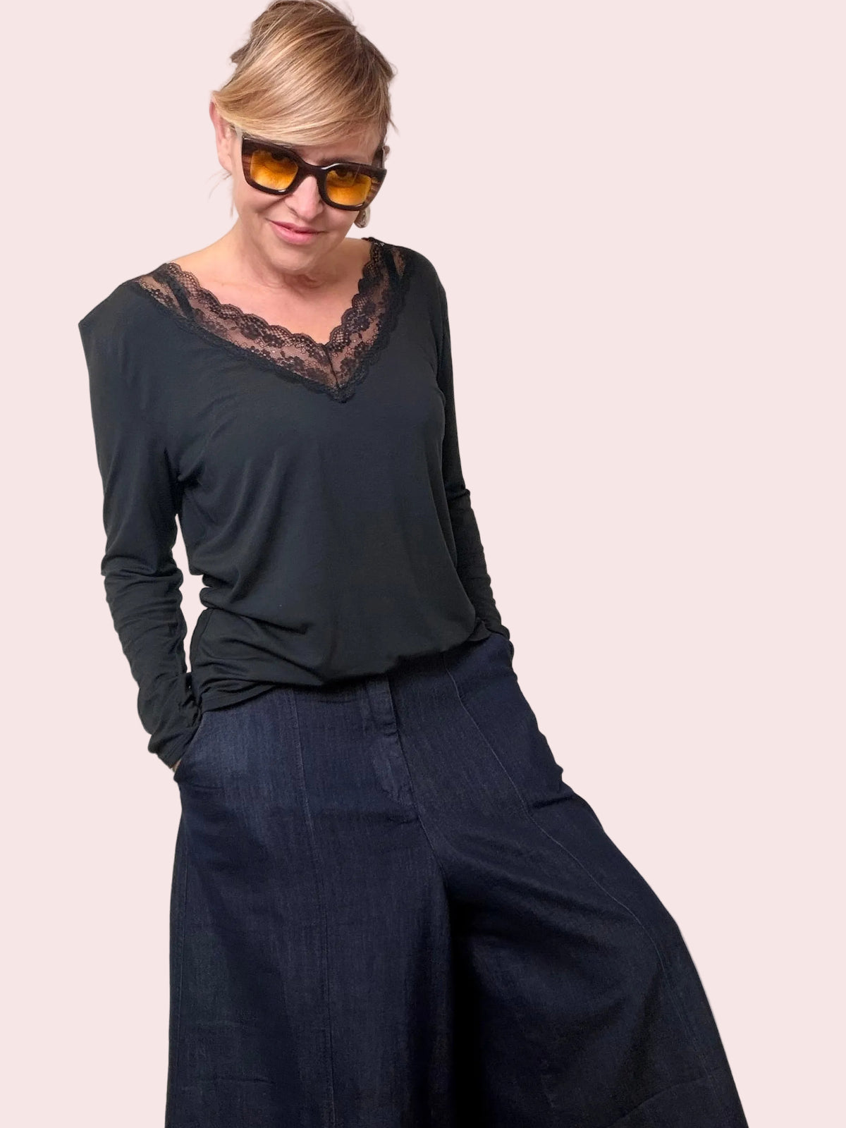 Maglia Over con Scollo in Pizzo