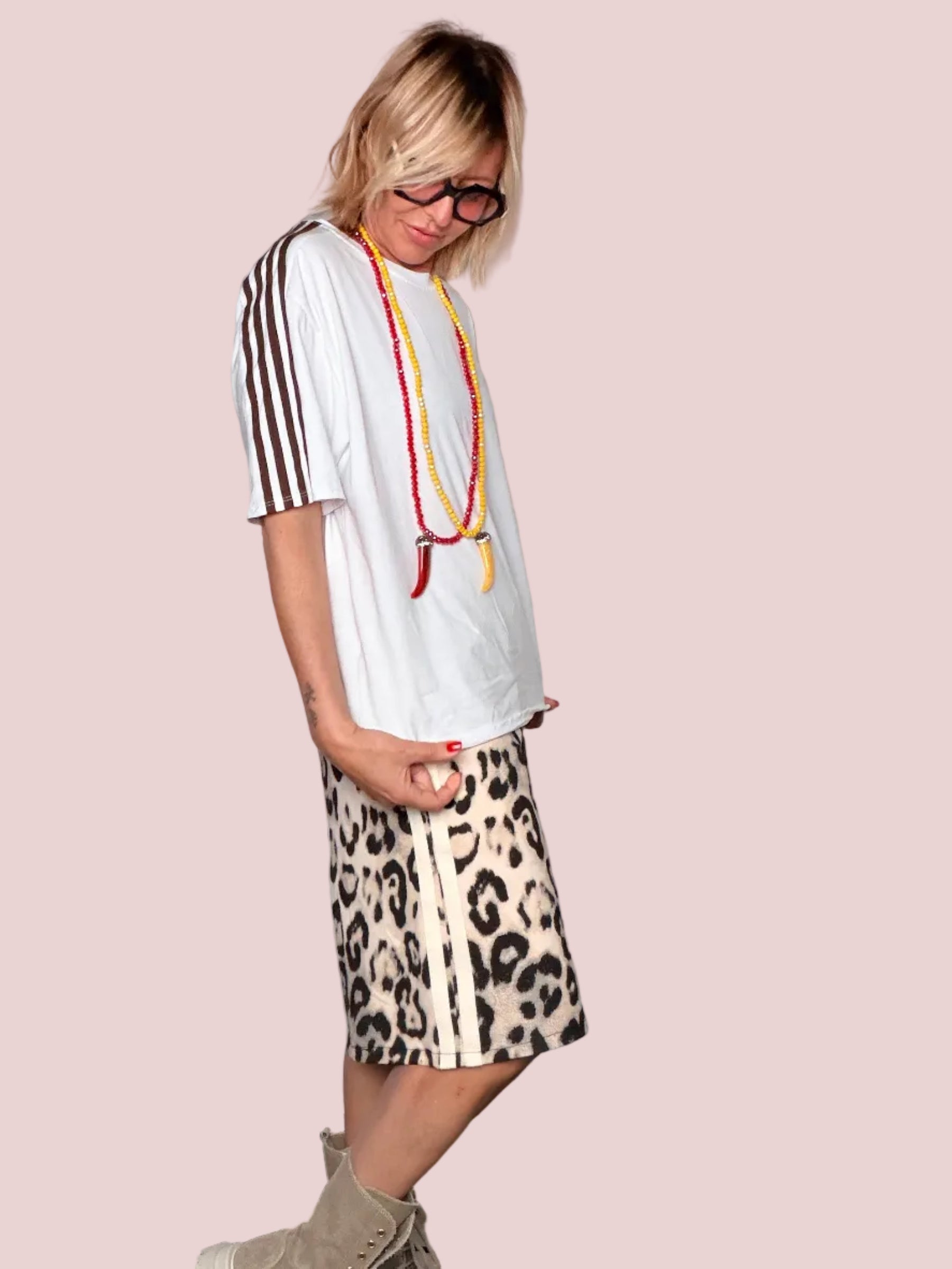 Bermuda Leopardato con Bande Laterali — Vita Elastica con Coulisse