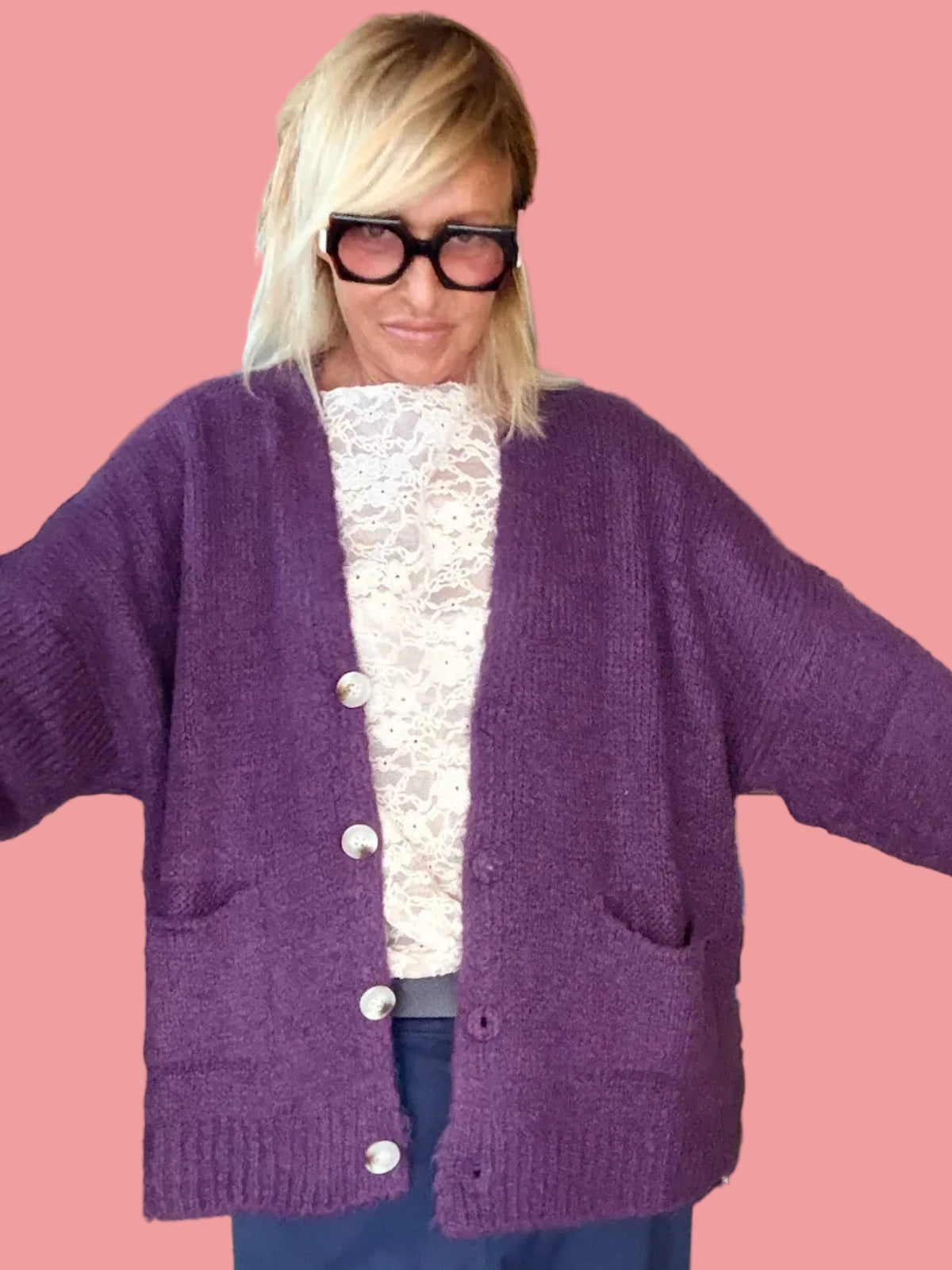 Cardigan Over Morbido
