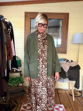 Cardigan Over Morbido