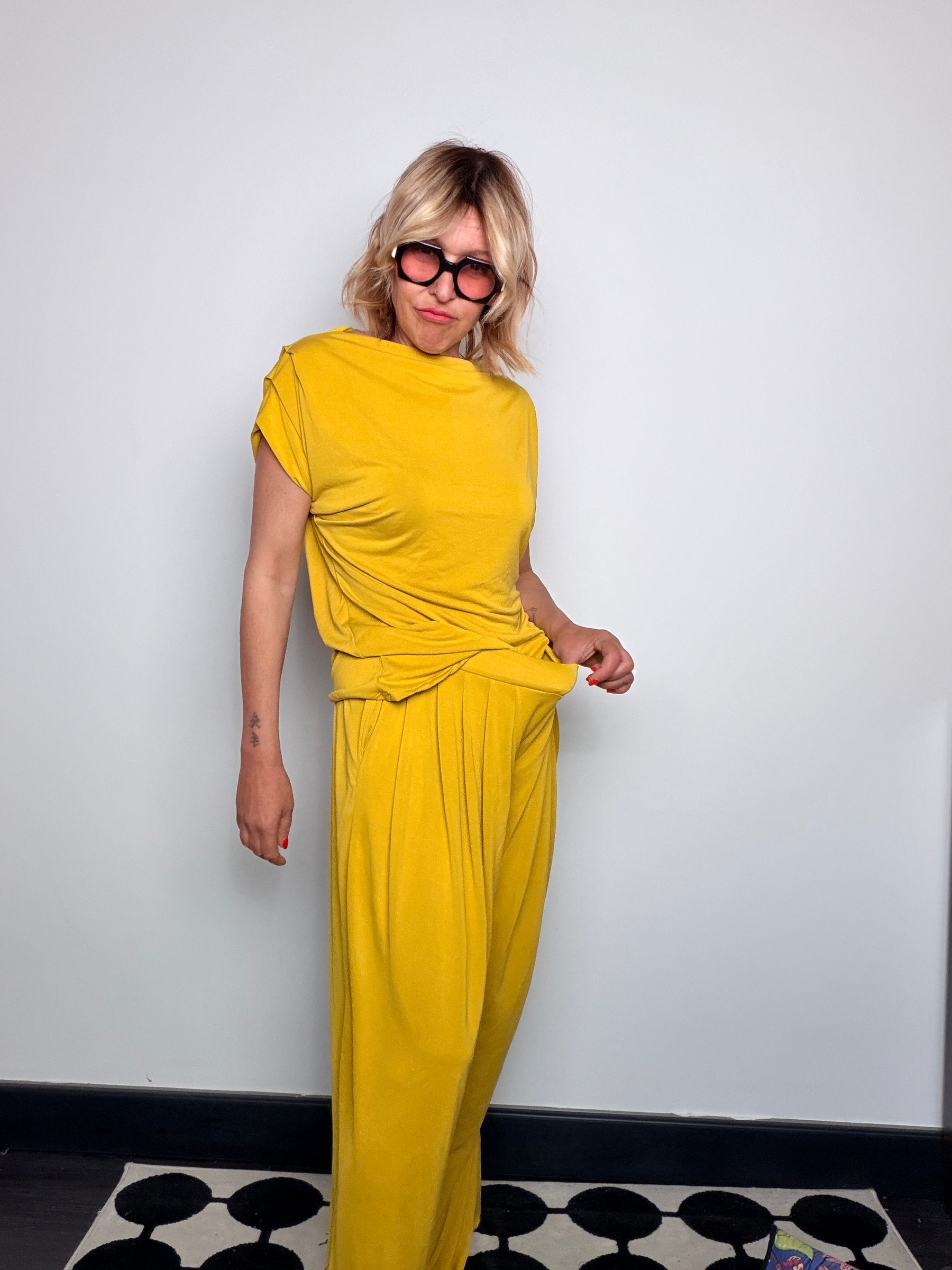 Completo Tencel Top Pipistrello + Pantalone Wide Leg