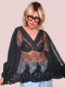 Blusa in Pizzo con Ricamo Floreale
