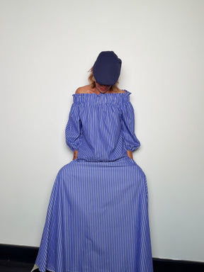 Top Off-Shoulder a Righe Blu – Smock e Maniche Palloncino