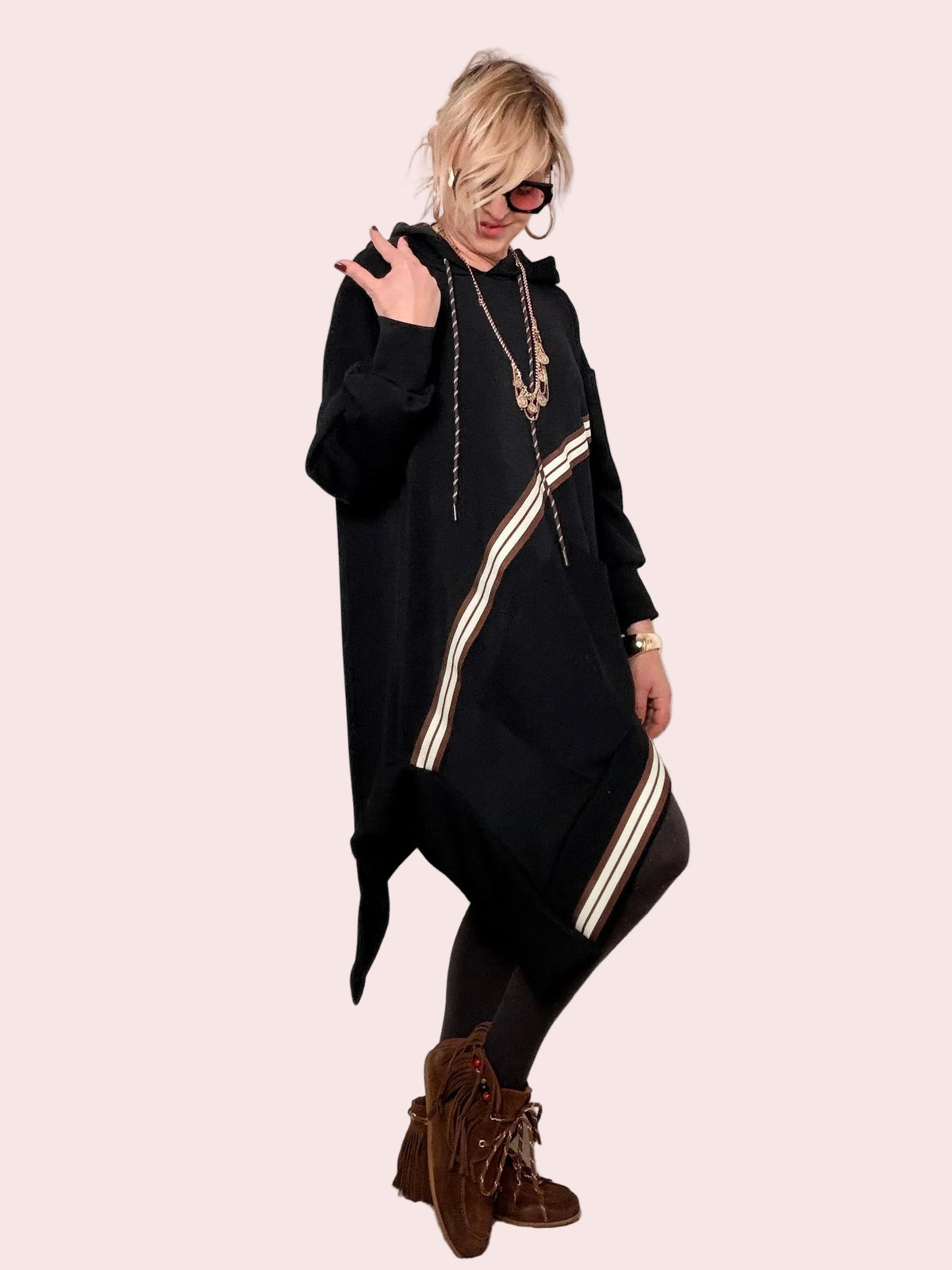 Maxi Felpa Asimmetrica con Cappuccio